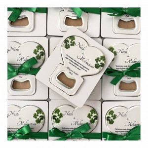 Balon Kalp Açacak ahşap altlıklı